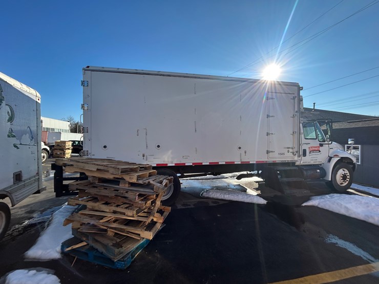 2010-international-durastar-4300-image-14