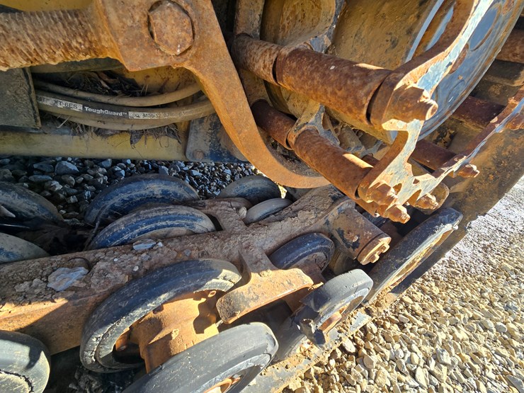 caterpillar-297c-image-48