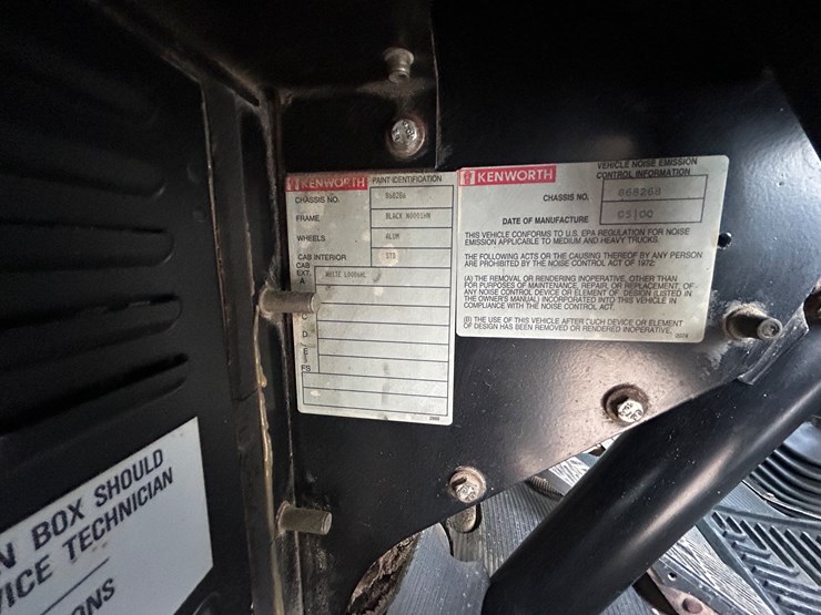 2001-kenworth-t800-image-88