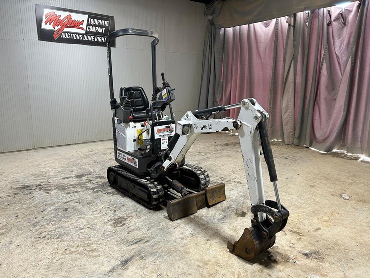 2022-bobcat-e10-image-6