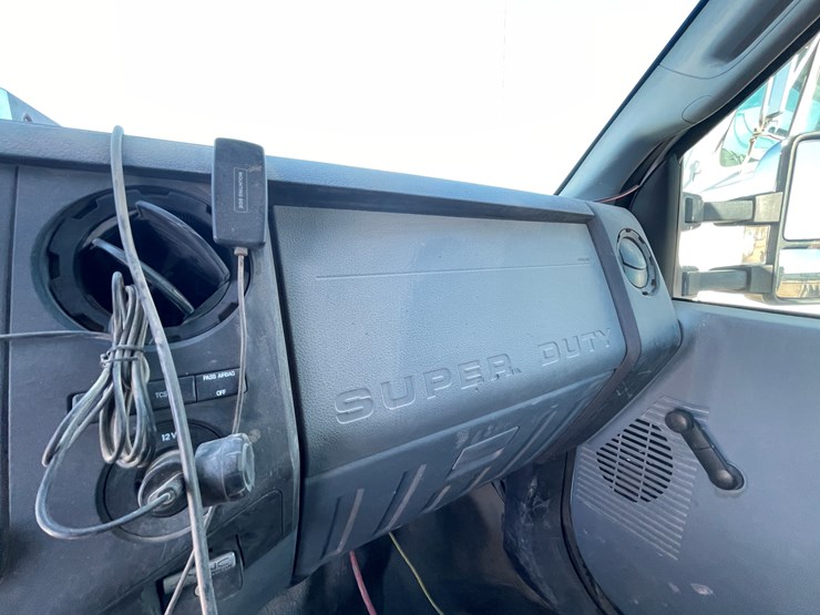 2013-ford-f450-image-59