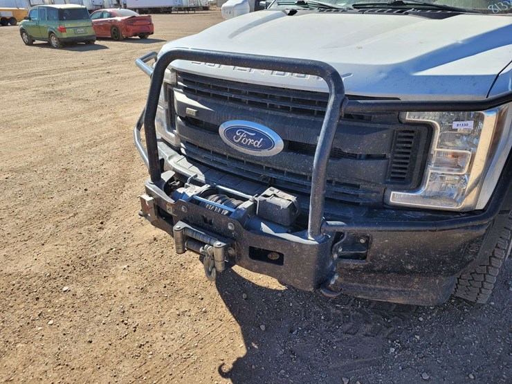 2019-ford-f550-image-2