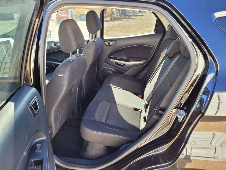 2020-ford-ecosport-se-image-8