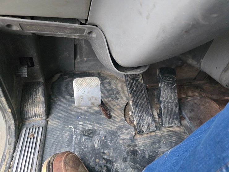 2007-peterbilt-379-image-77