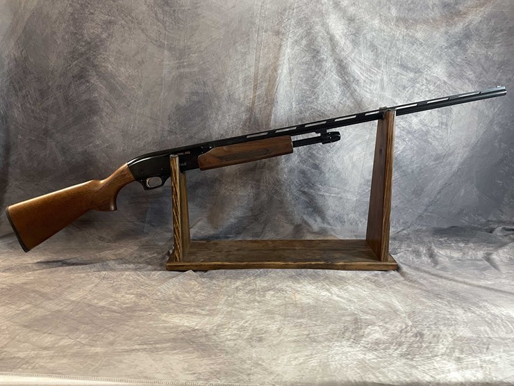 #2410-•-armsco-410-ga.-pump-action-shotgun,-sn:-410p18-000393-image-2
