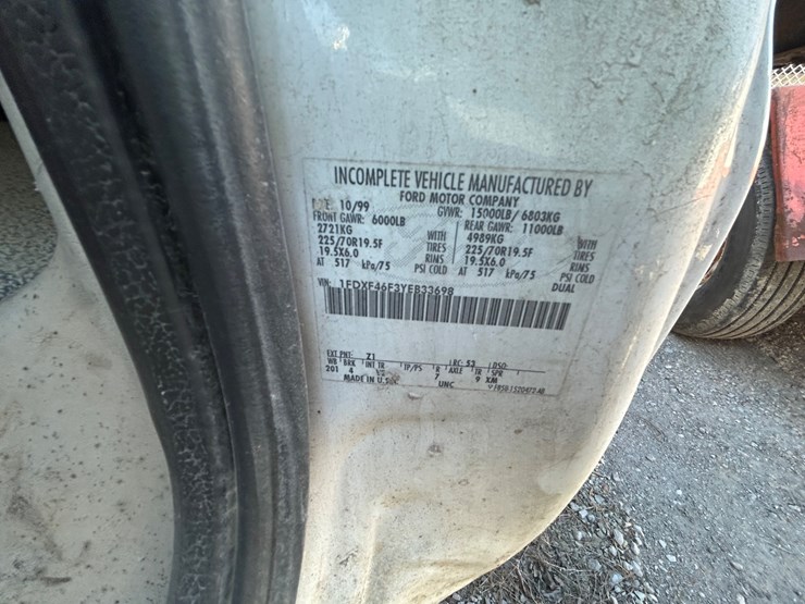 2000-ford-f450-image-39