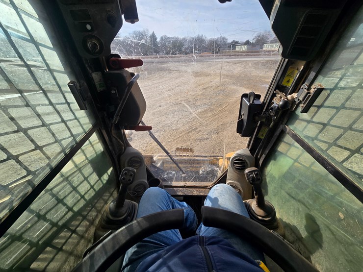 caterpillar-287c-image-29