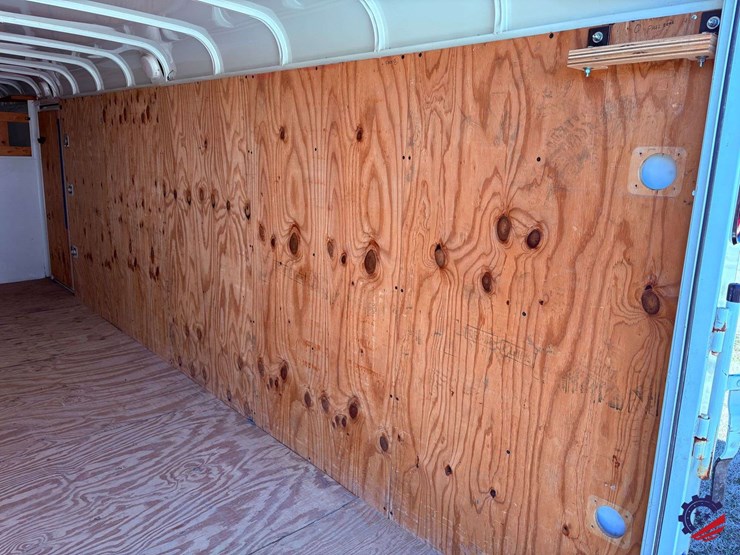 2007-delta-t/a-enclosed-gooseneck-trailer-image-42