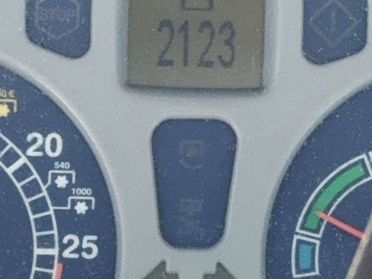 new-holland-t5060-image-23