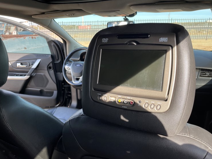 2013-ford-edge-image-15