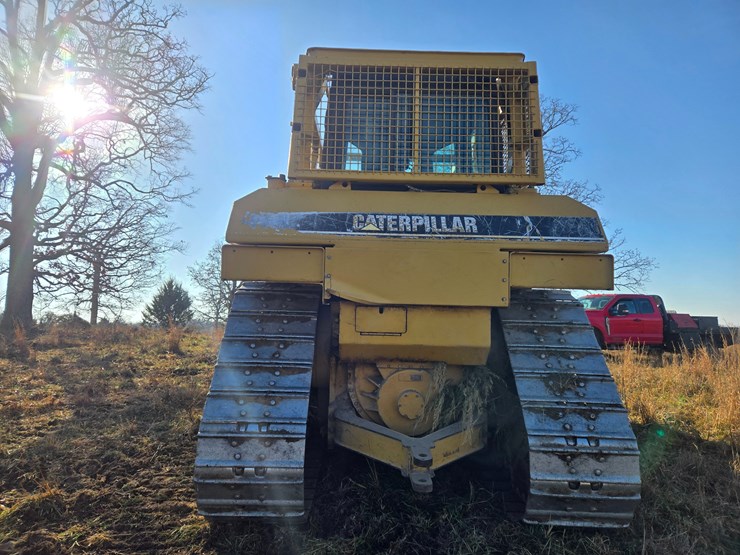 2002-caterpillar-d6r-image-12