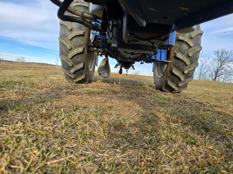 2006-farmtrac-535-image-18