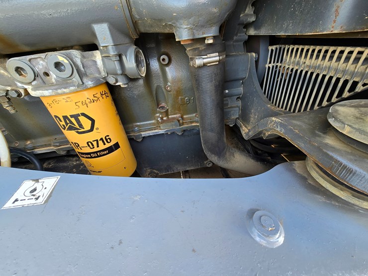 2003-challenger-mt855-image-75