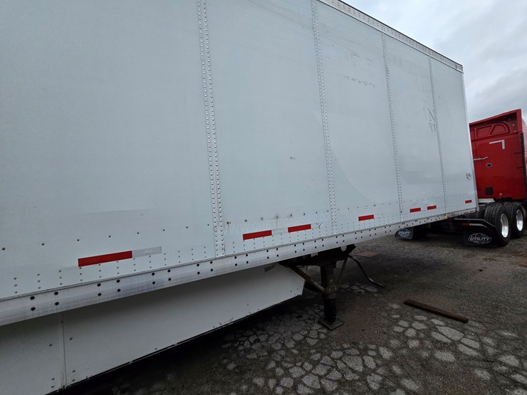 2012-wabash-national-duraplate-image-28