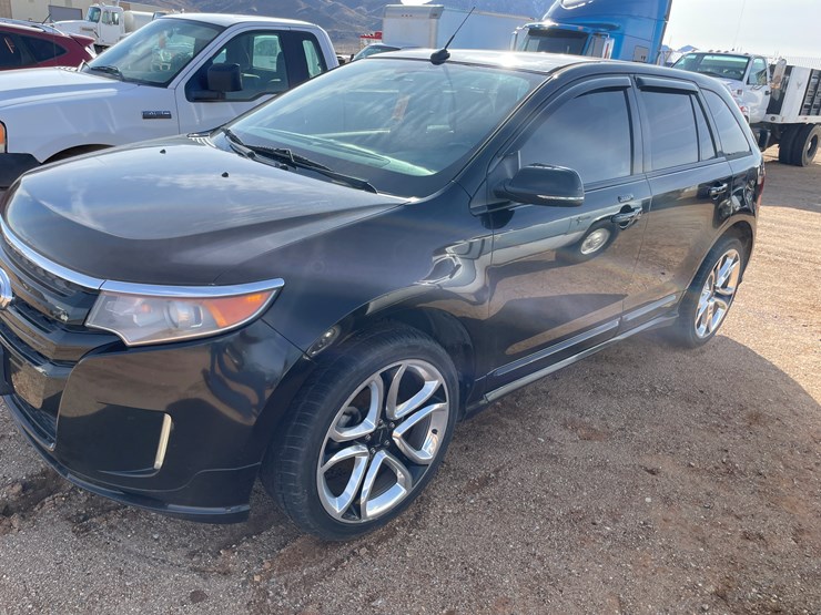 2013-ford-edge-image-1