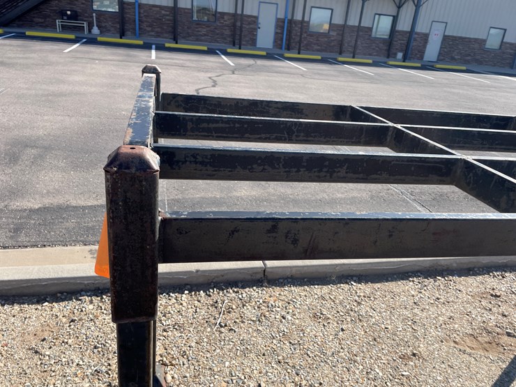 #3196-•-lot-3196-image-3