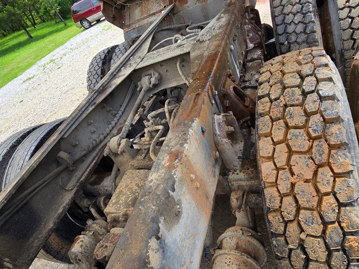 1998-international-9200-image-106