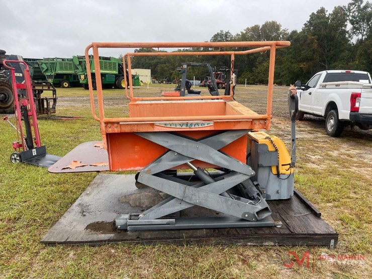 ballymore-plde15-electric-loading-dock-image-7