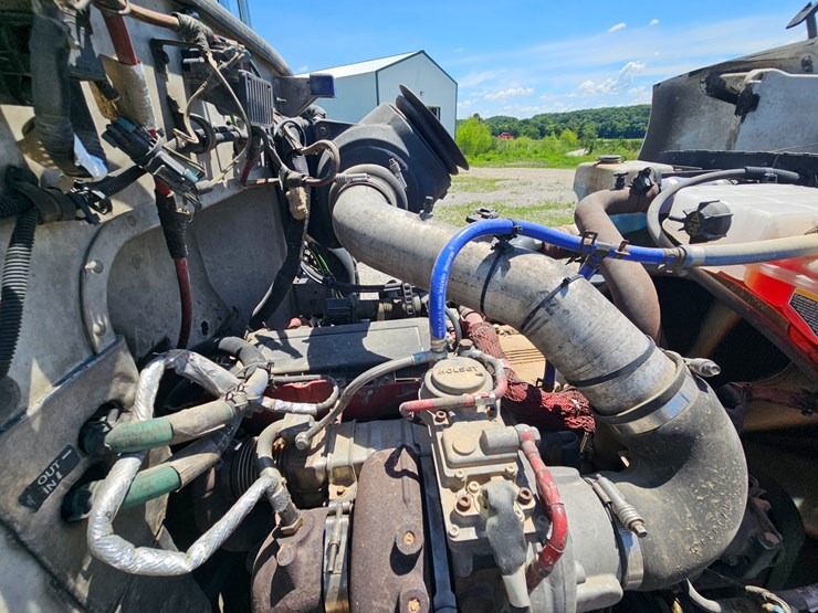 2012-peterbilt-382-image-71