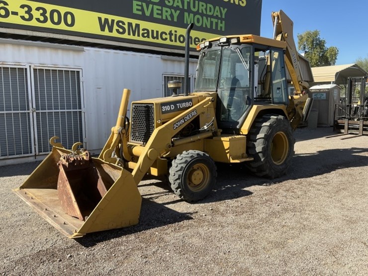 john-deere-310d-image-2