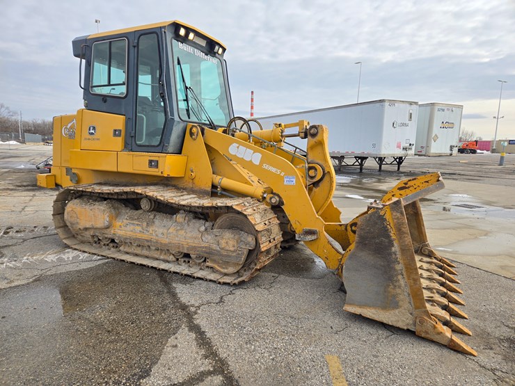 2004-deere-655c-image-22