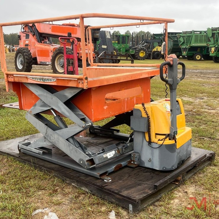 BALLYMORE PLDE15 ELECTRIC LOADING DOCK