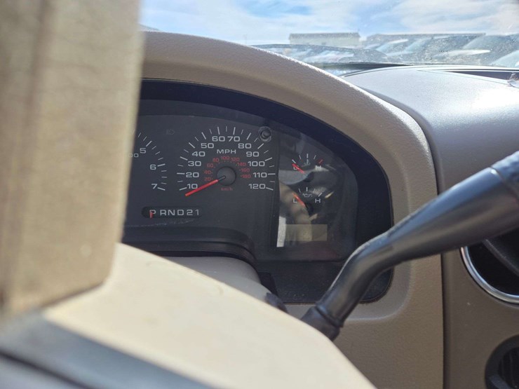 2006-ford-f150-xlt-image-16