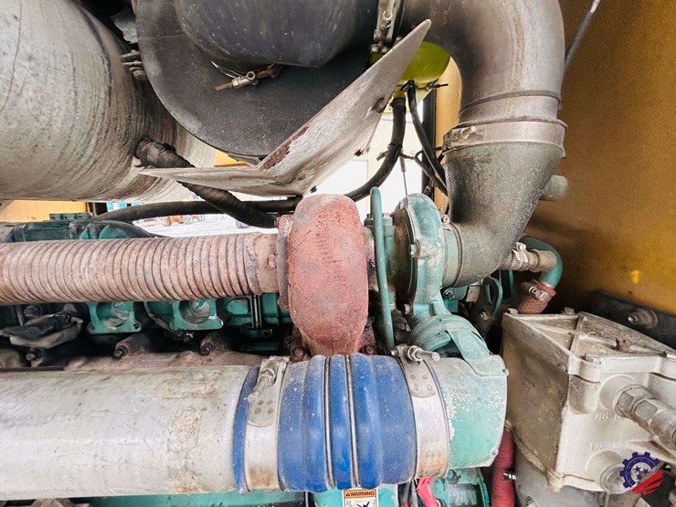 2003-volvo-g710b-image-127