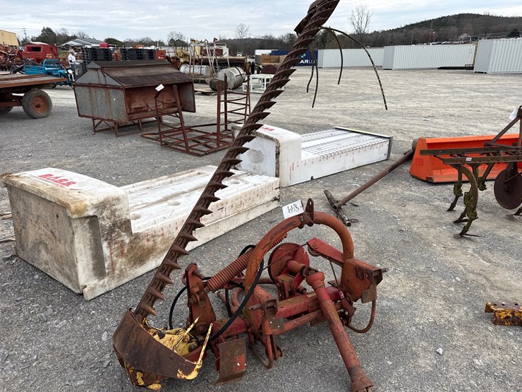 new-holland-451-image-1