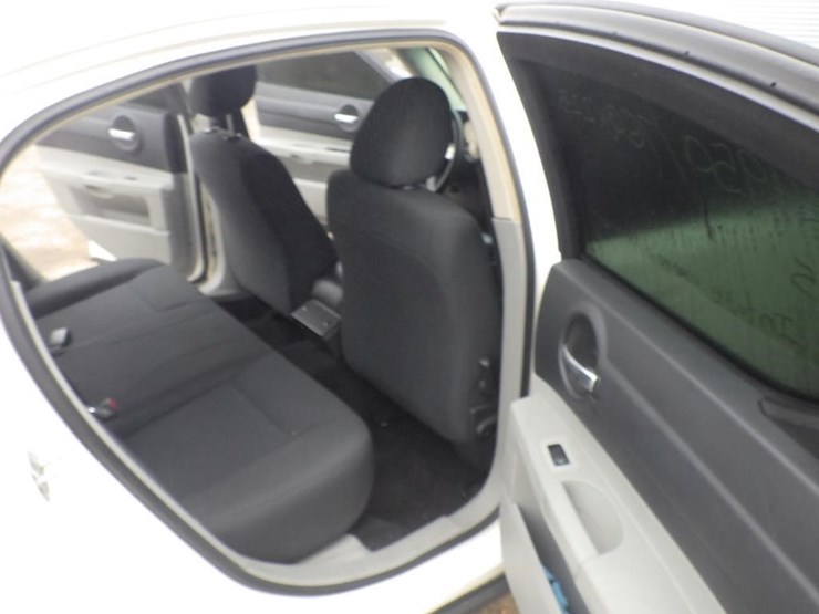 2007-dodge-charger-sedan-image-8