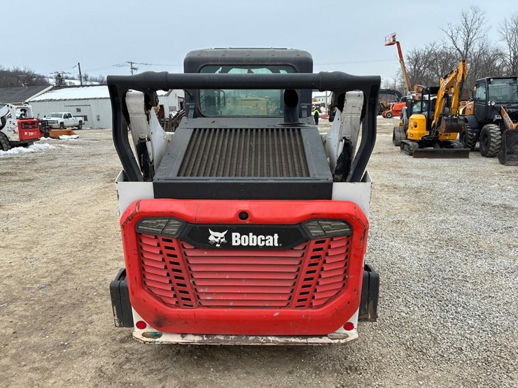 2022-bobcat-t66-image-4