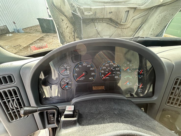 2007-international-durastar-4300-image-67