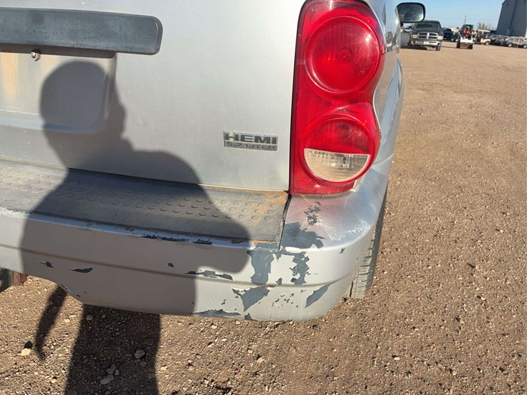 2008-dodge-durango-image-13