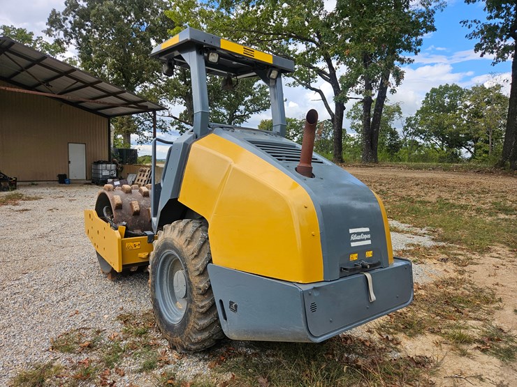 2020-dynapac-ca1300d-image-8