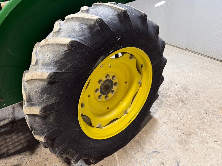 john-deere-5525-image-11