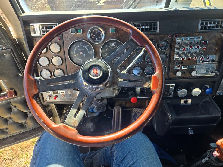 1986-kenworth-w900b-image-67