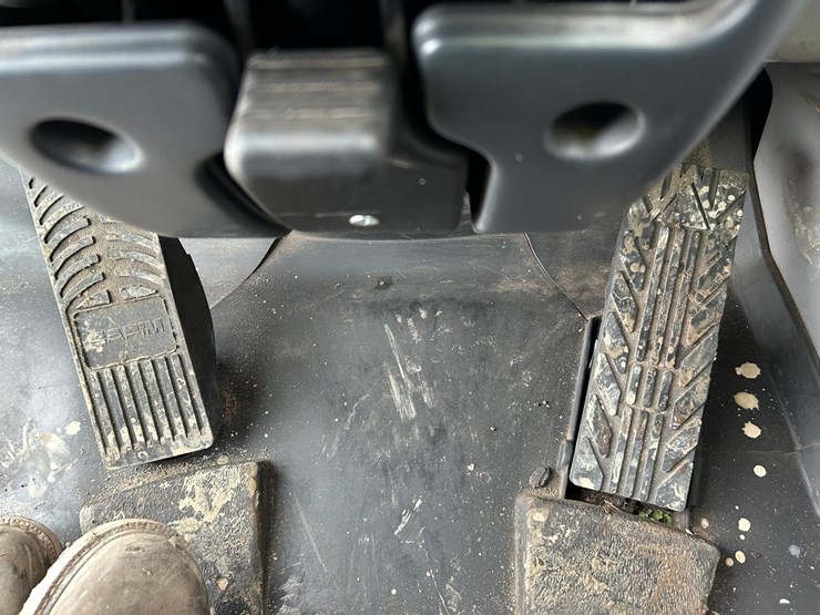 2023-case-321f-image-23