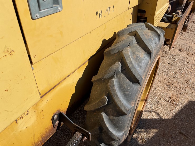 caterpillar-cp-323-image-19