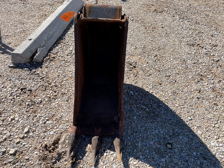 #3278-•-backhoe-buckets-image-54