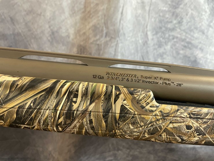 #2326-•-winchester-sxp-12-ga.-pump-action-shotgun,-sn:-12azp21129-image-11