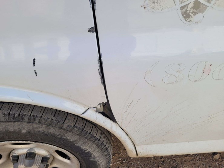 2005-chevrolet-express-1500-image-14