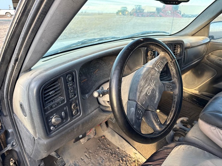 2006-gmc-sierra-1500-image-19