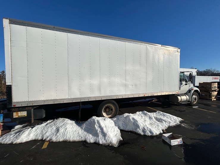 2013-international-durastar-4300-image-10