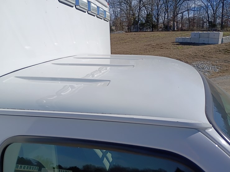 2009-ford-e450-image-104