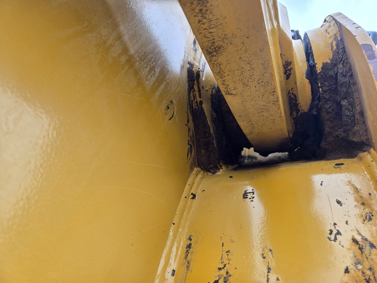 2002-caterpillar-963c-image-122