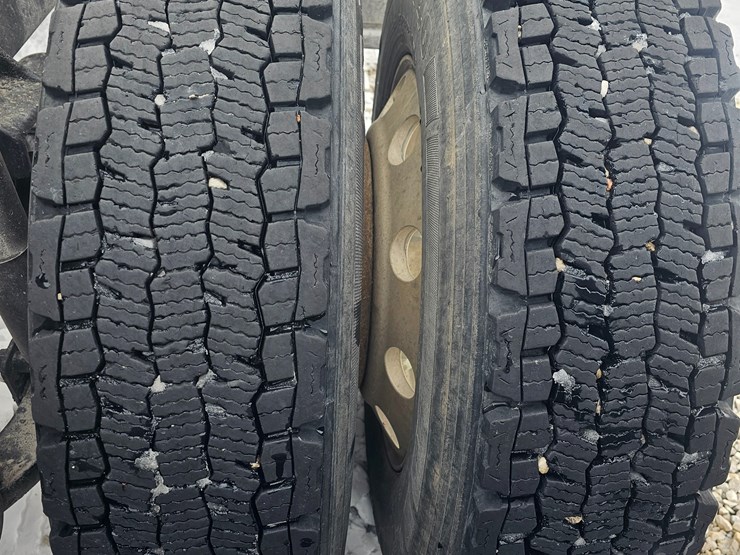 2007-freightliner-columbia-120-image-84