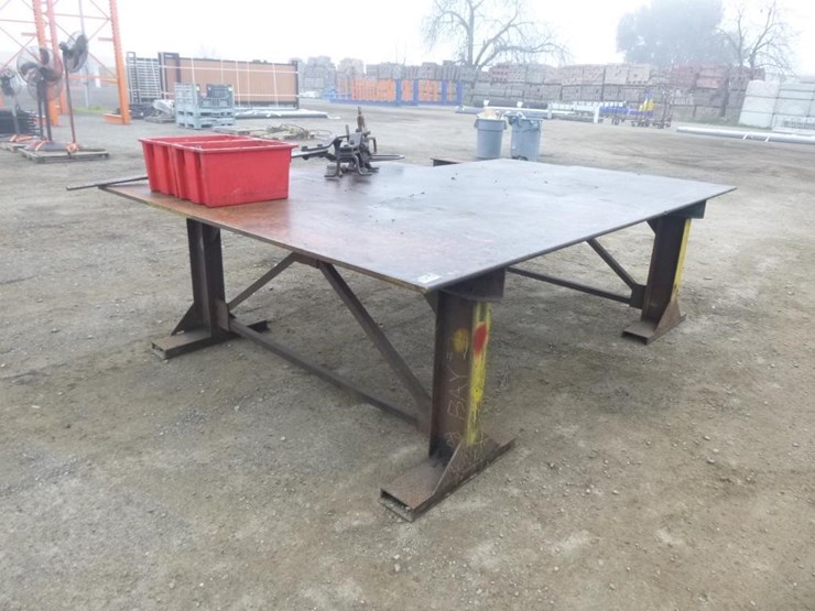 112"x80"x34"-welding-table-image-4