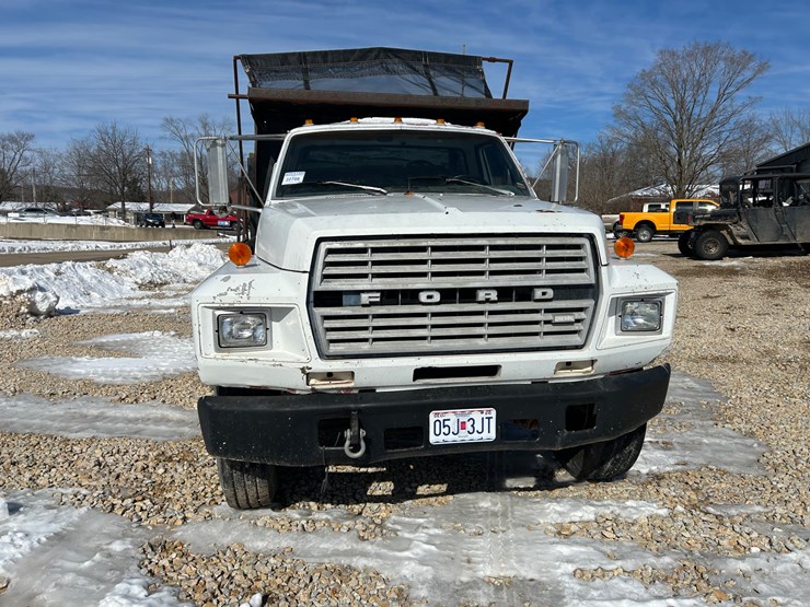 1984-ford-f700-image-21