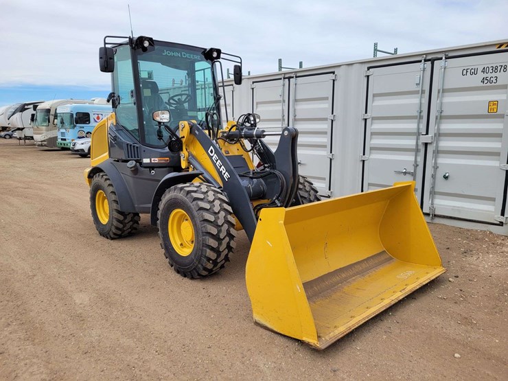 john-deere-244-image-5