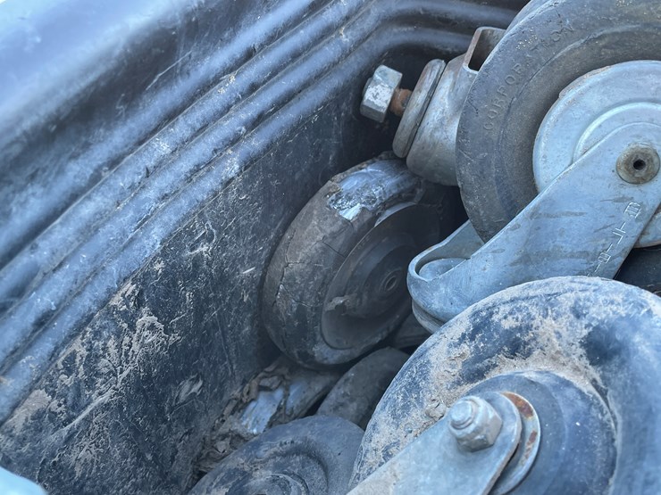 #3125-•-casters-image-6